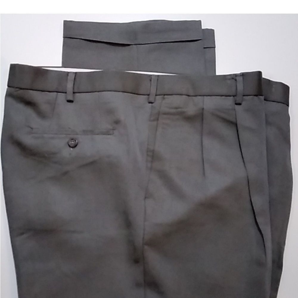 Dockers Premium Pants Dress Size W40 L30 Men's Classic Gray Pants And Green